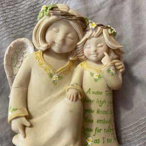 LITTLE BLESSINGS ANGEL OF KNOWLEDGE FIGURINE
